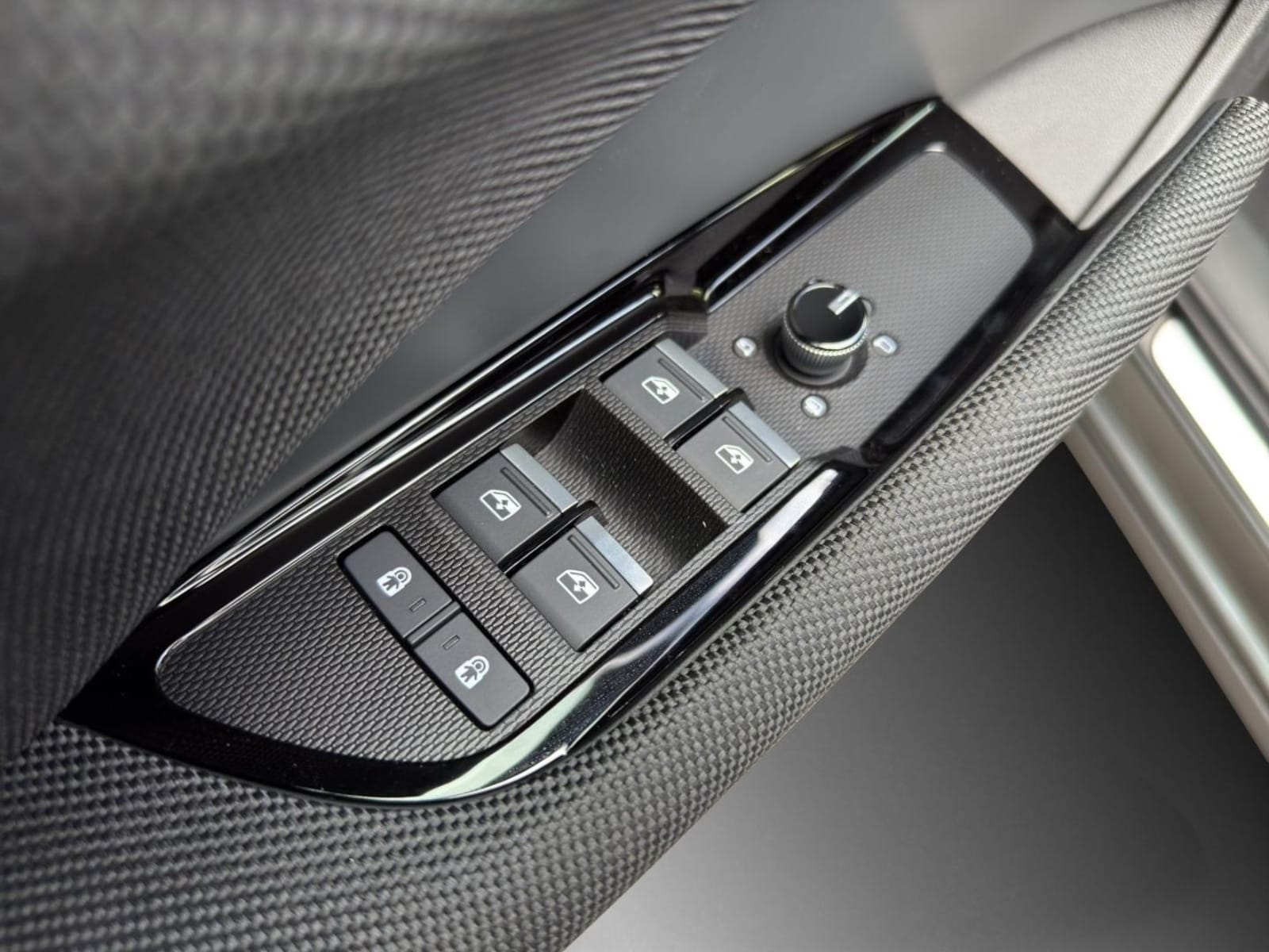 Audi Q3 – Bild 18