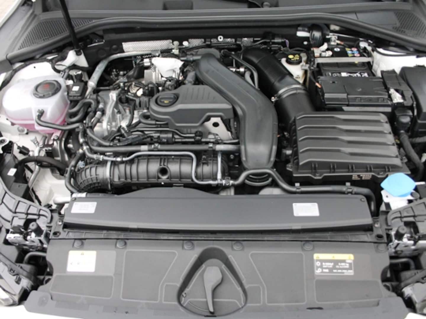 Bild über Audi A3 Sportback TFSI 110 kW S tronic - für weitere Informationen kontaktieren Sie den Audi Partner