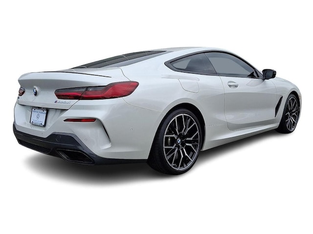 2024 BMW M850i