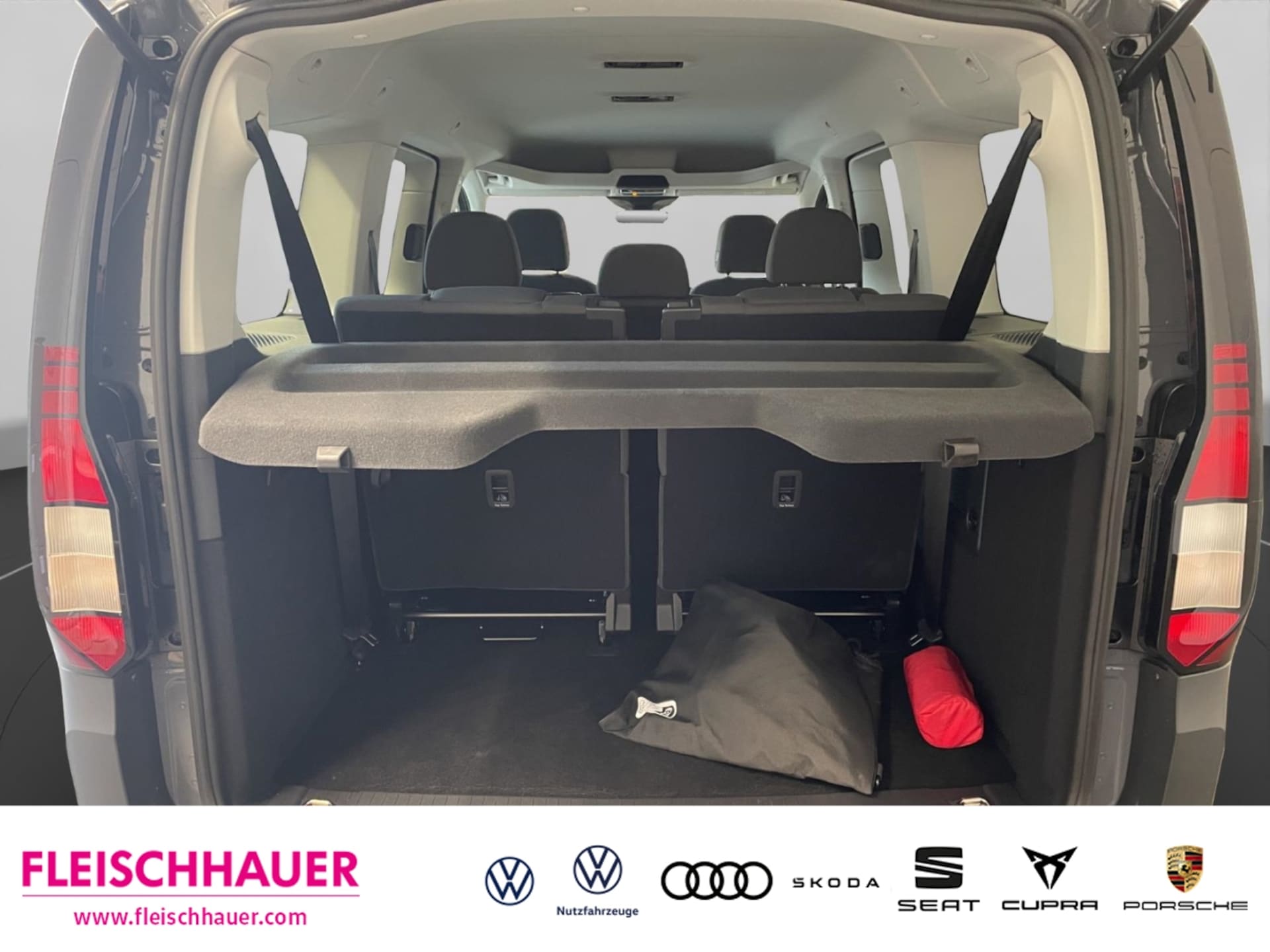 Volkswagen Caddy Maxi Basis-Modell