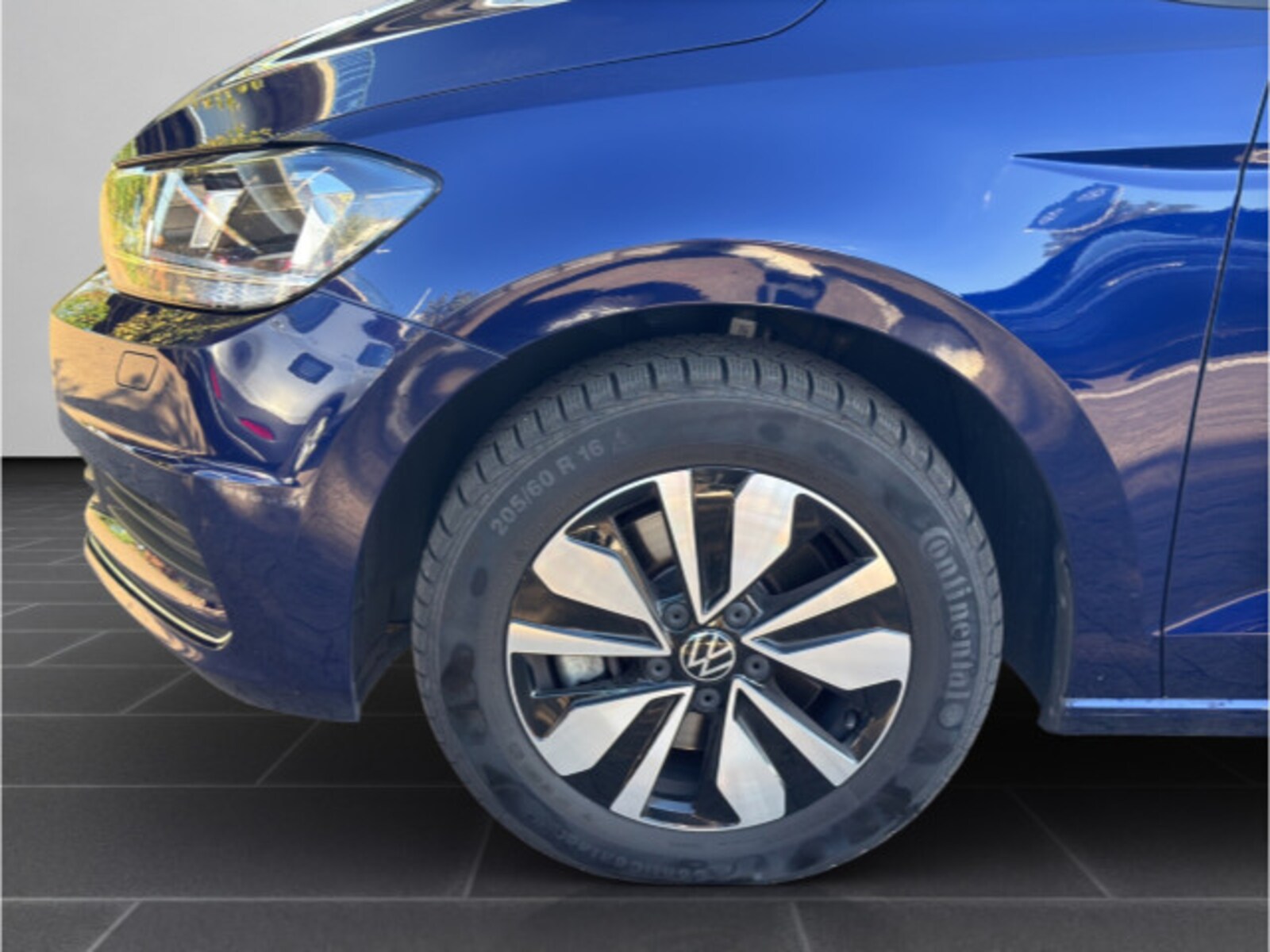 Volkswagen Touran – Bild 8