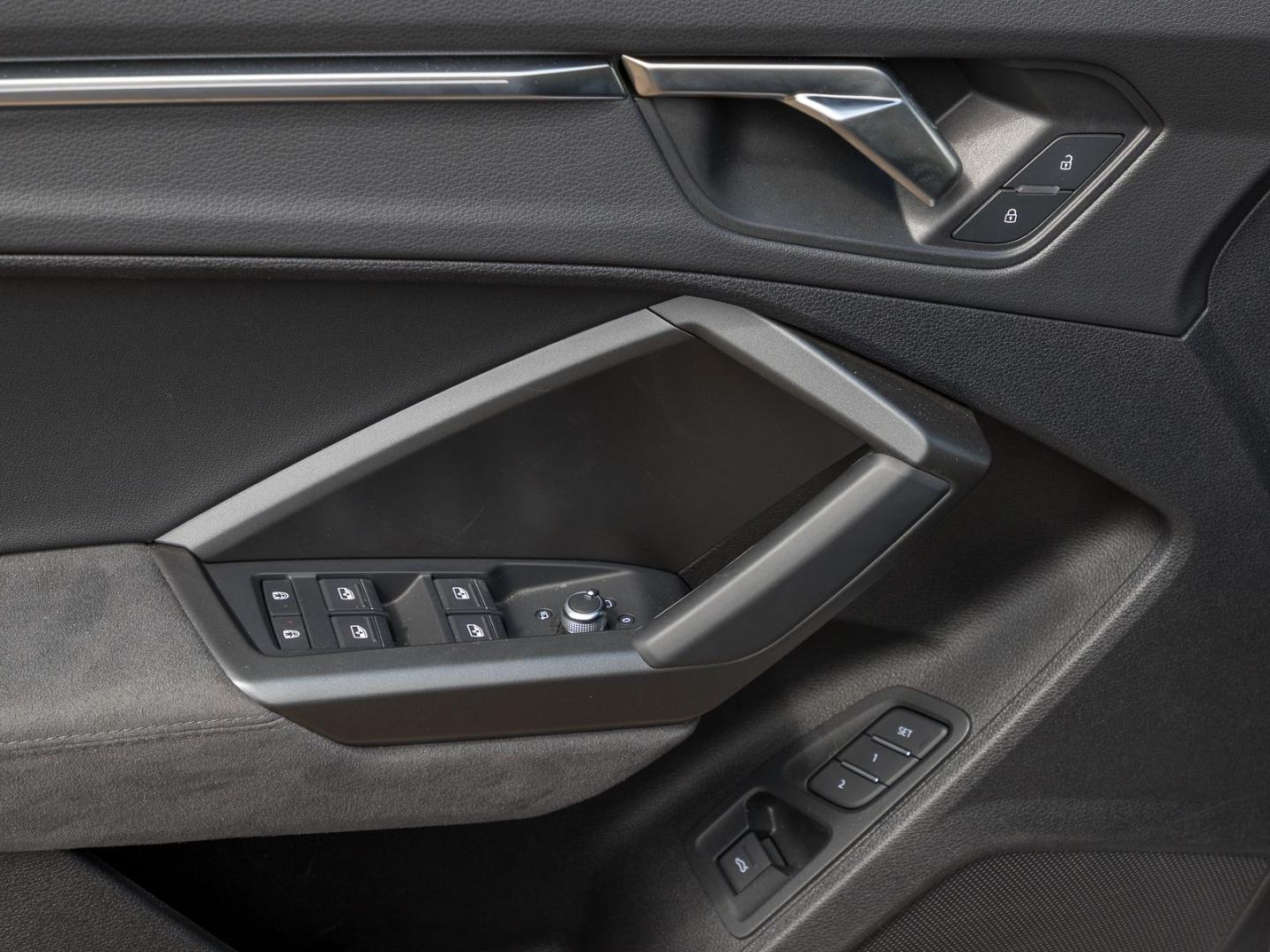 Image about Audi RS Q3 TFSI quattro S tronic