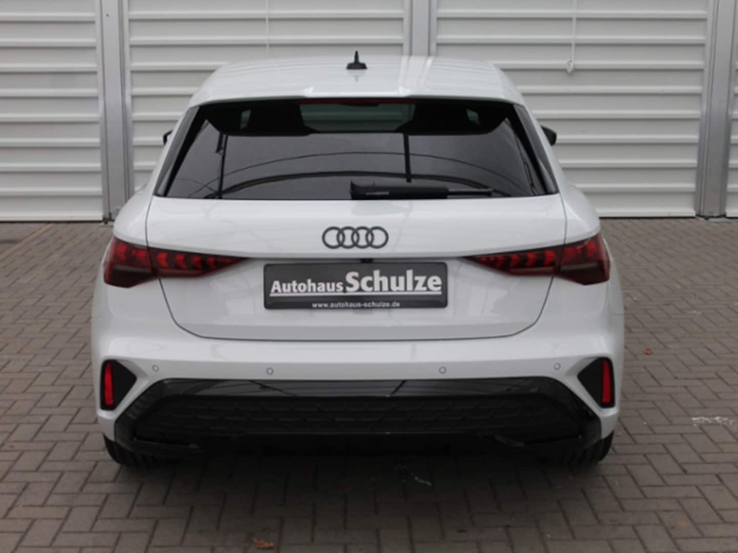 Bild über Audi A3 Sportback TFSI 110 kW S tronic - für weitere Informationen kontaktieren Sie den Audi Partner