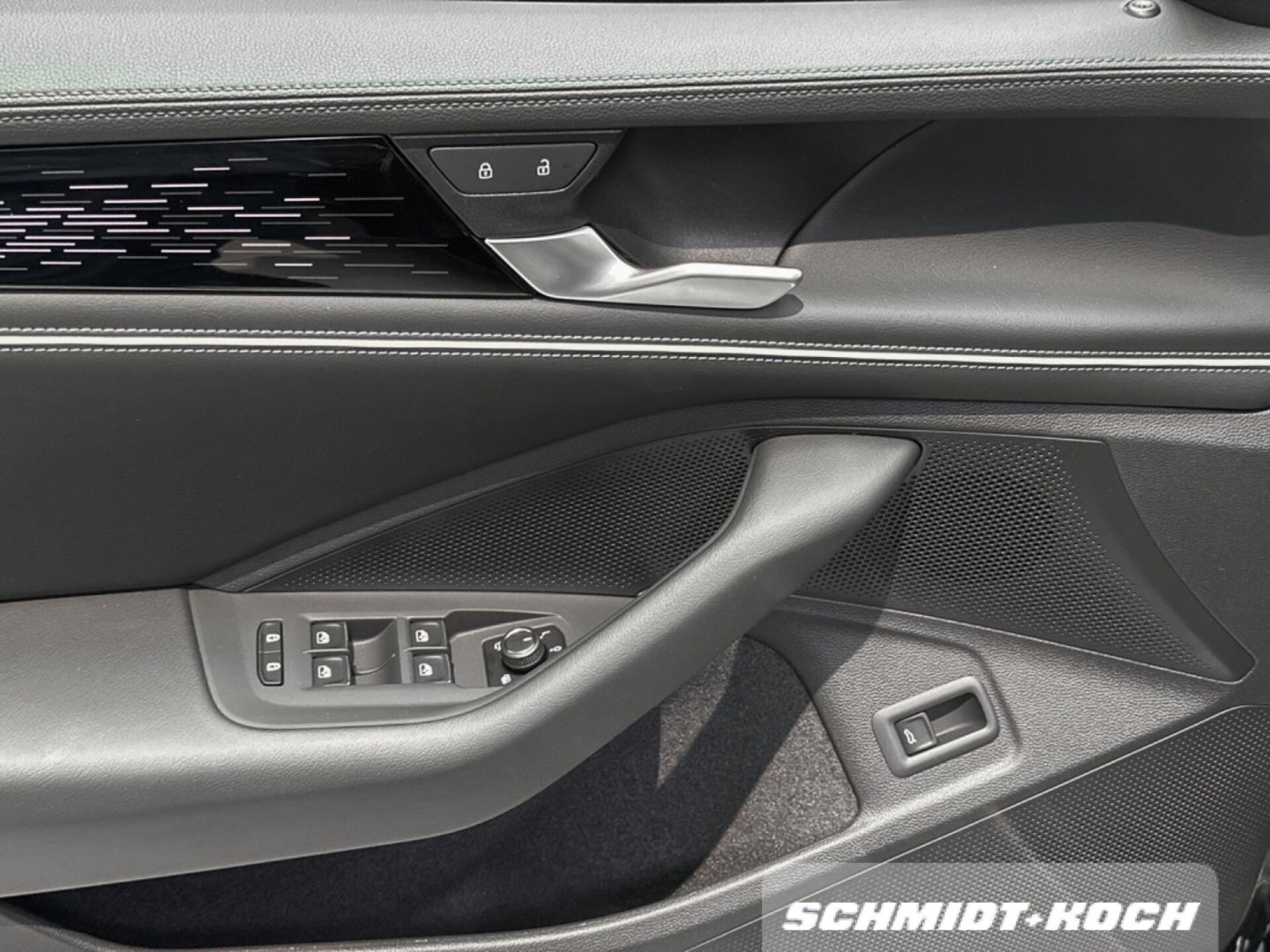 Volkswagen Passat Elegance