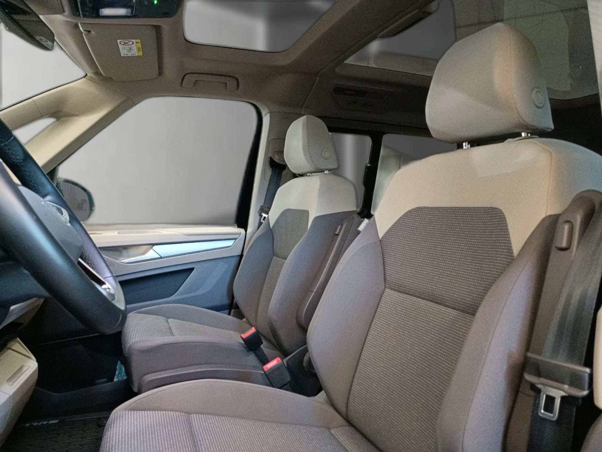 Volkswagen Multivan Basis-Modell