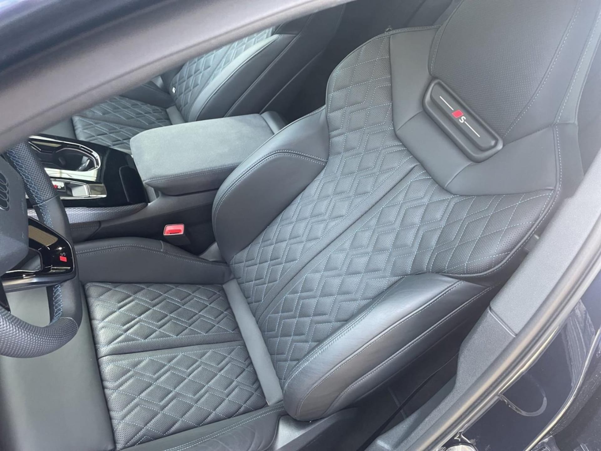 Audi S5 Limousine