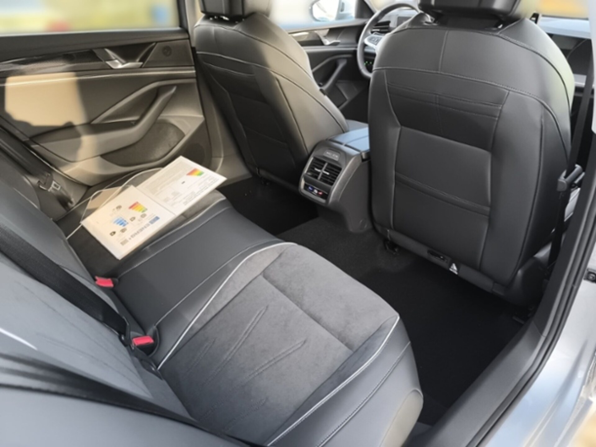 Volkswagen Passat Business