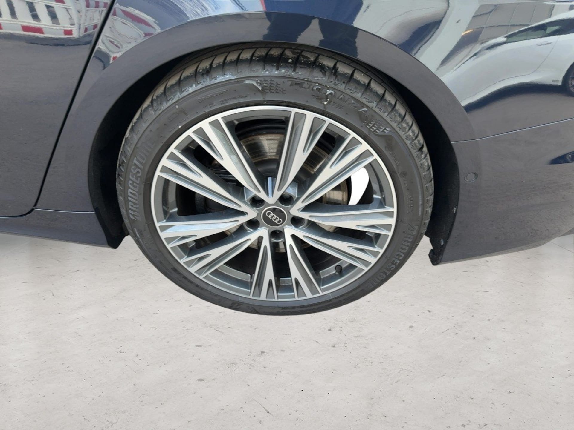 Audi S6 Avant