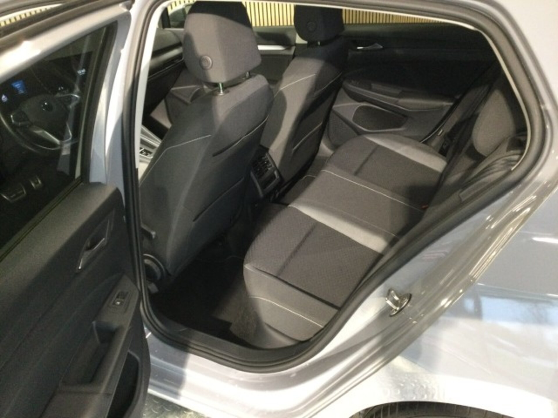 Volkswagen Golf Active