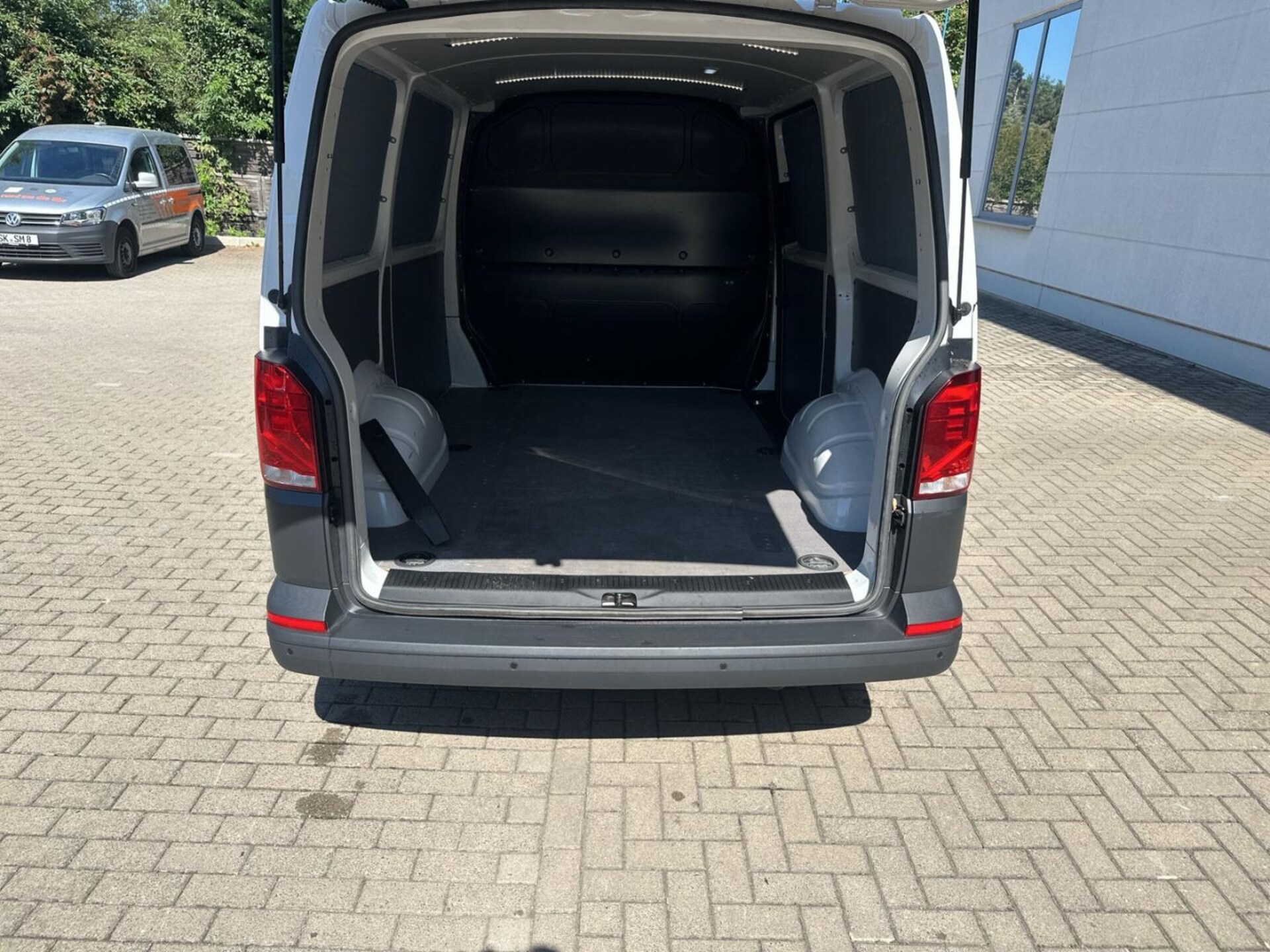 Volkswagen T6.1 Transporter Kasten kurzer Radstand