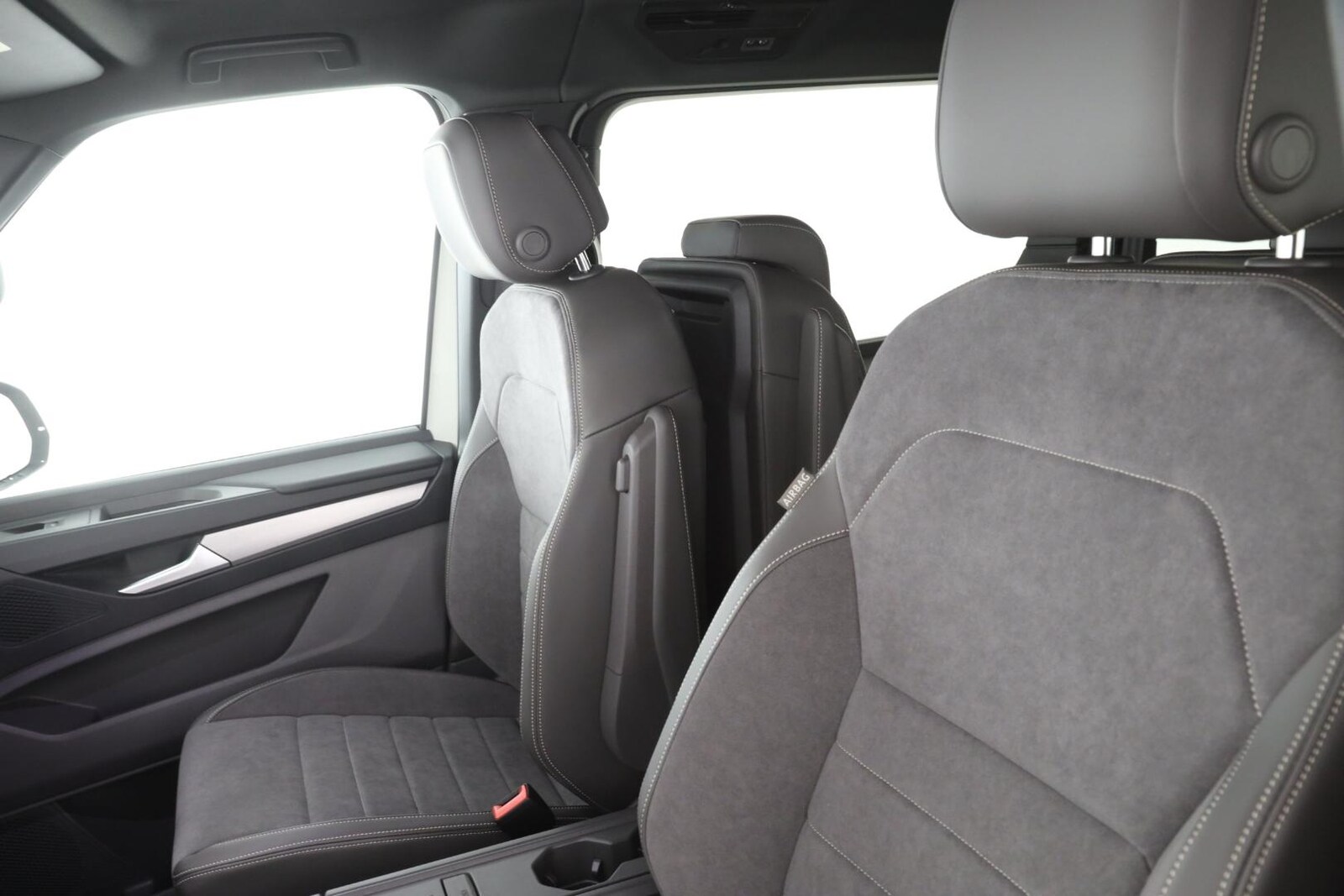 Volkswagen Multivan Langversion – Bild 12