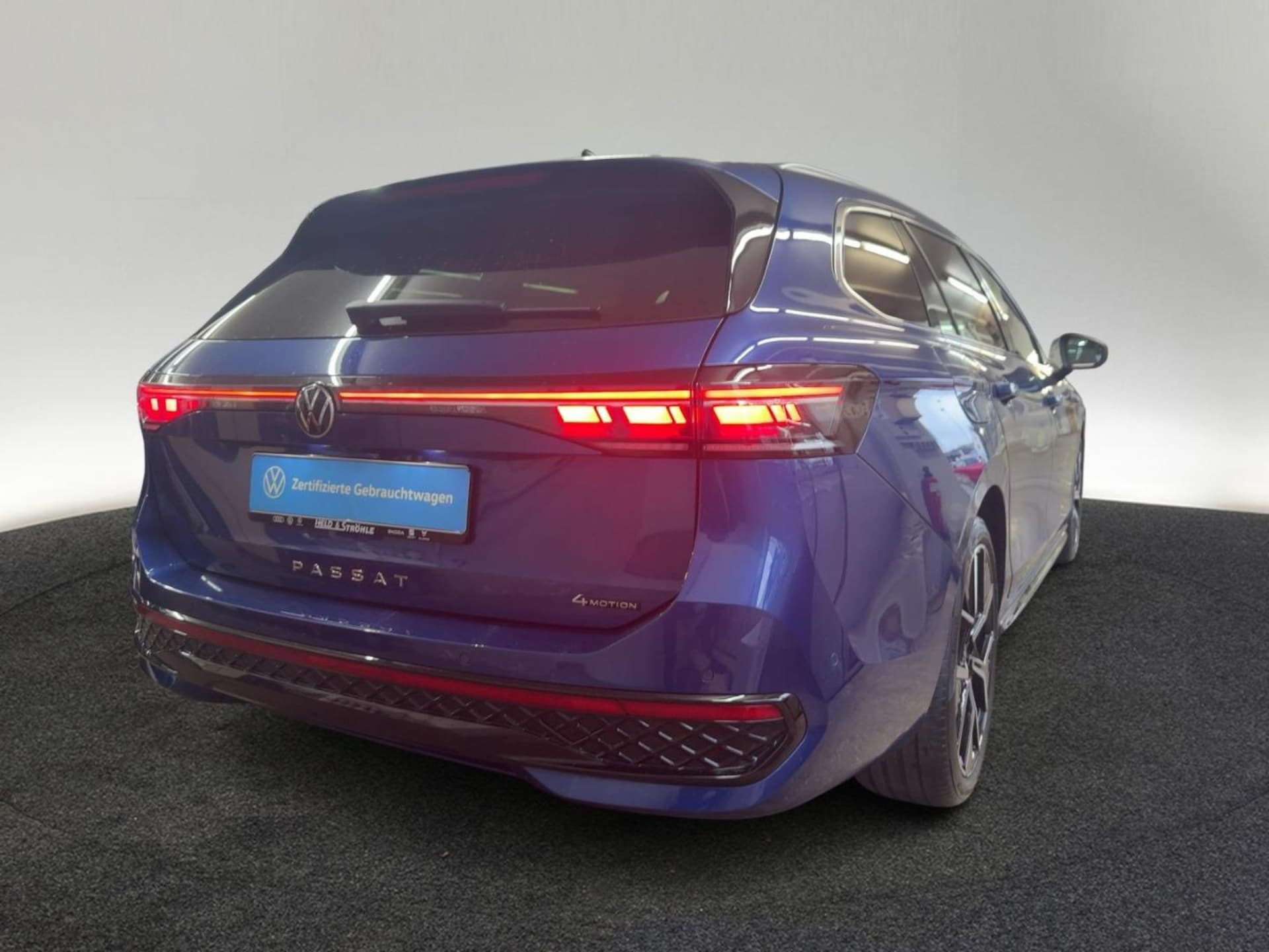 Volkswagen Passat R-Line