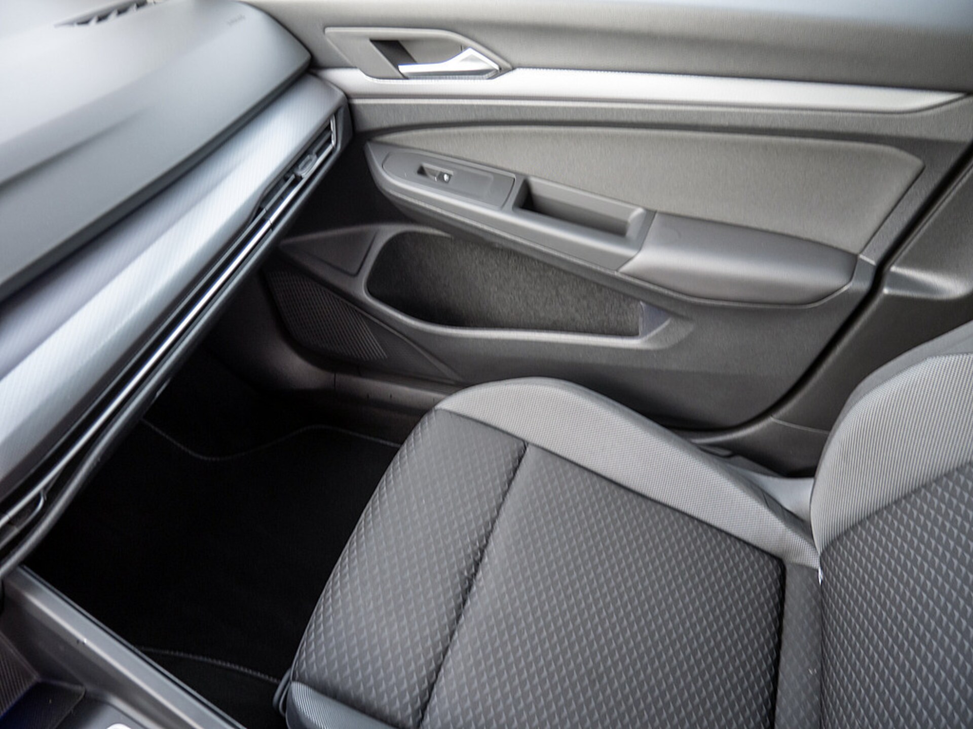 Volkswagen Golf Active