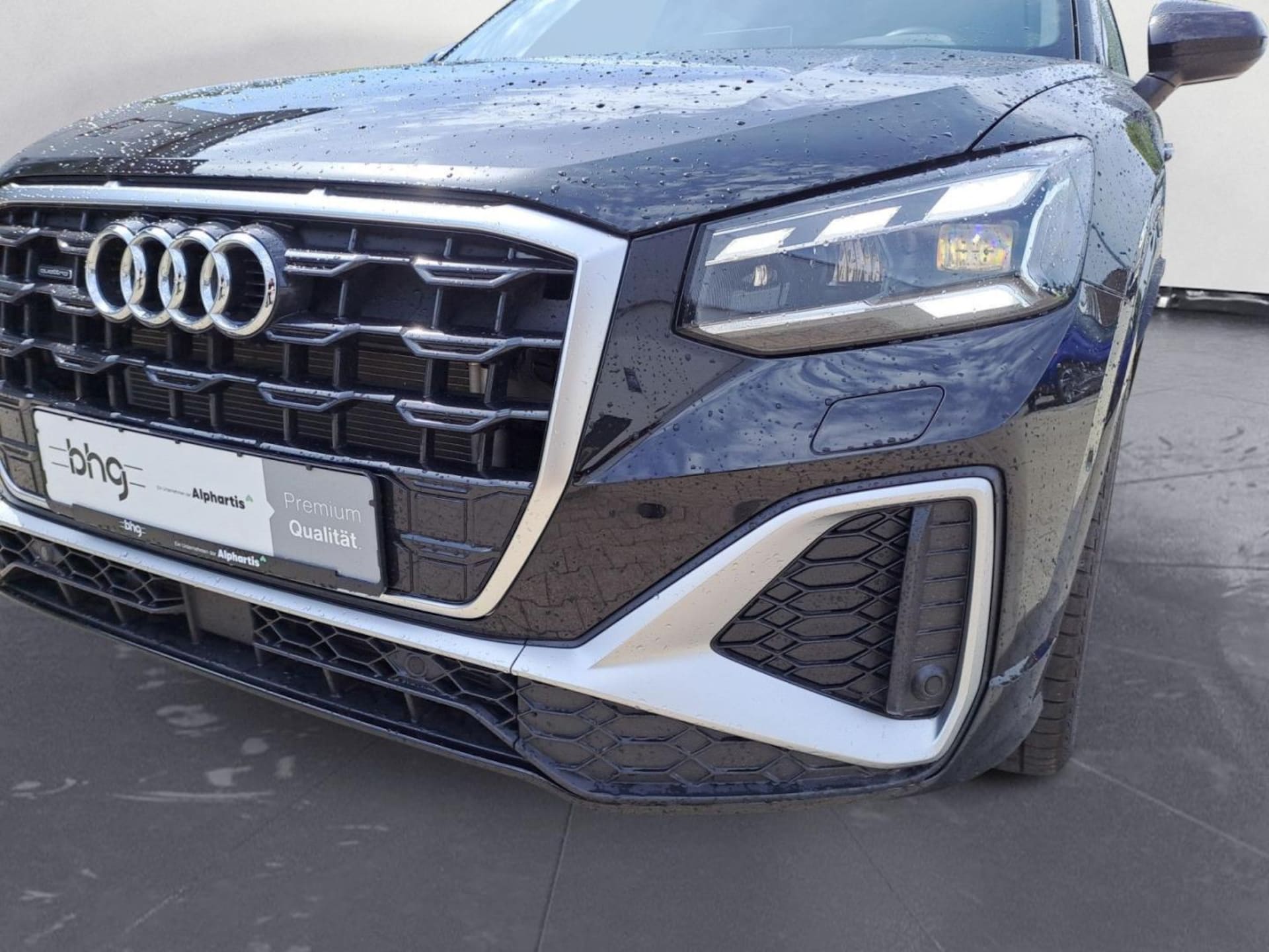 Audi Q2 S line