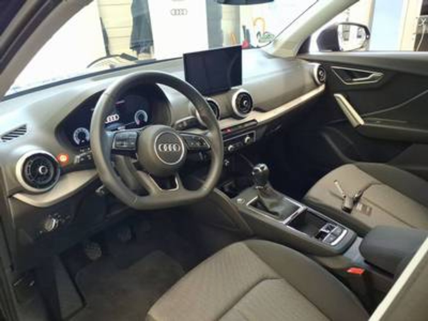 Bild über Audi Q2 advanced 35 TFSI Schaltgetriebe - für weitere Informationen kontaktieren Sie den Audi Partner