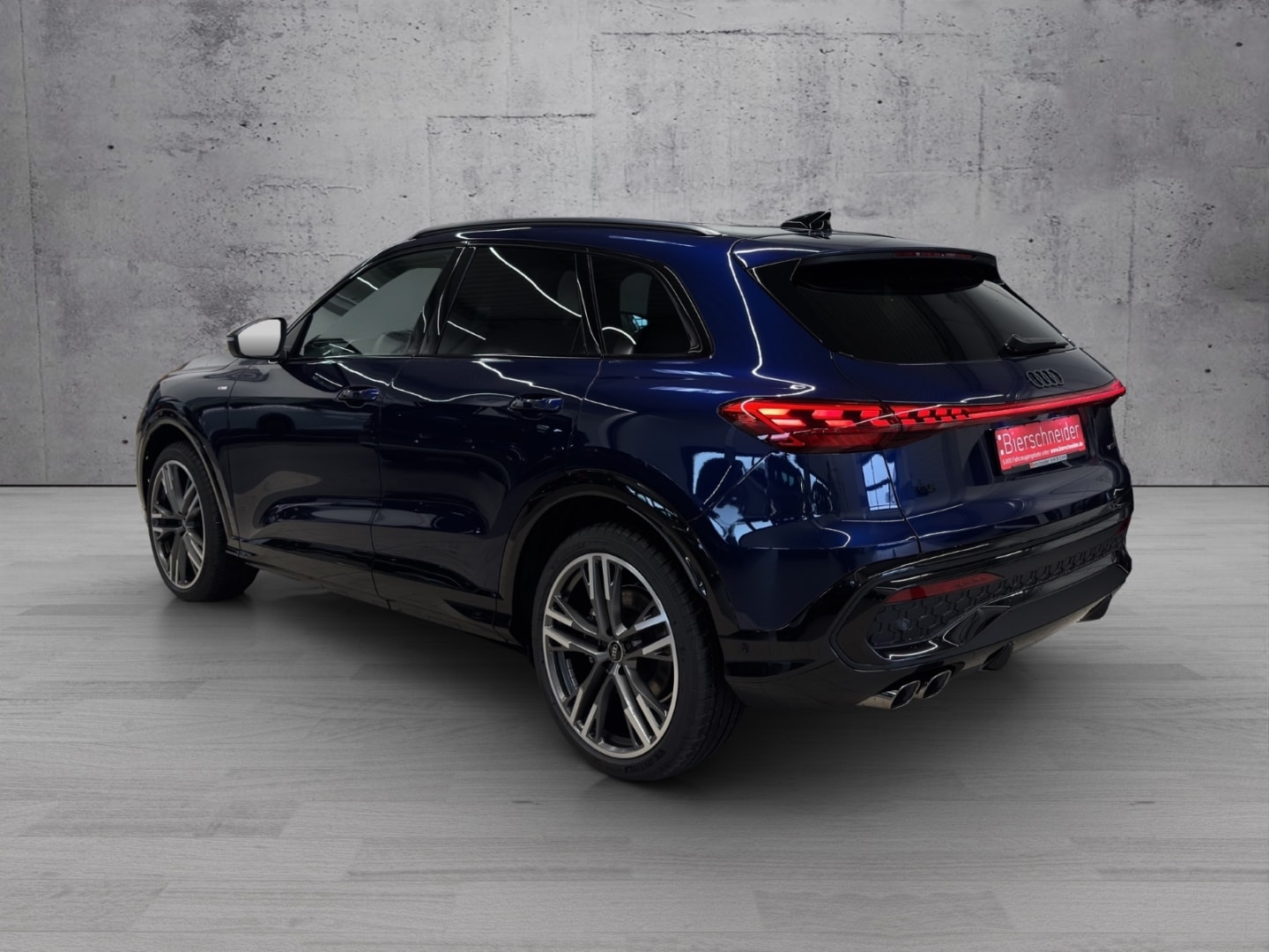 Bild über Audi Q5 SUV TDI quattro 150 kW S tronic - für weitere Informationen kontaktieren Sie den Audi Partner