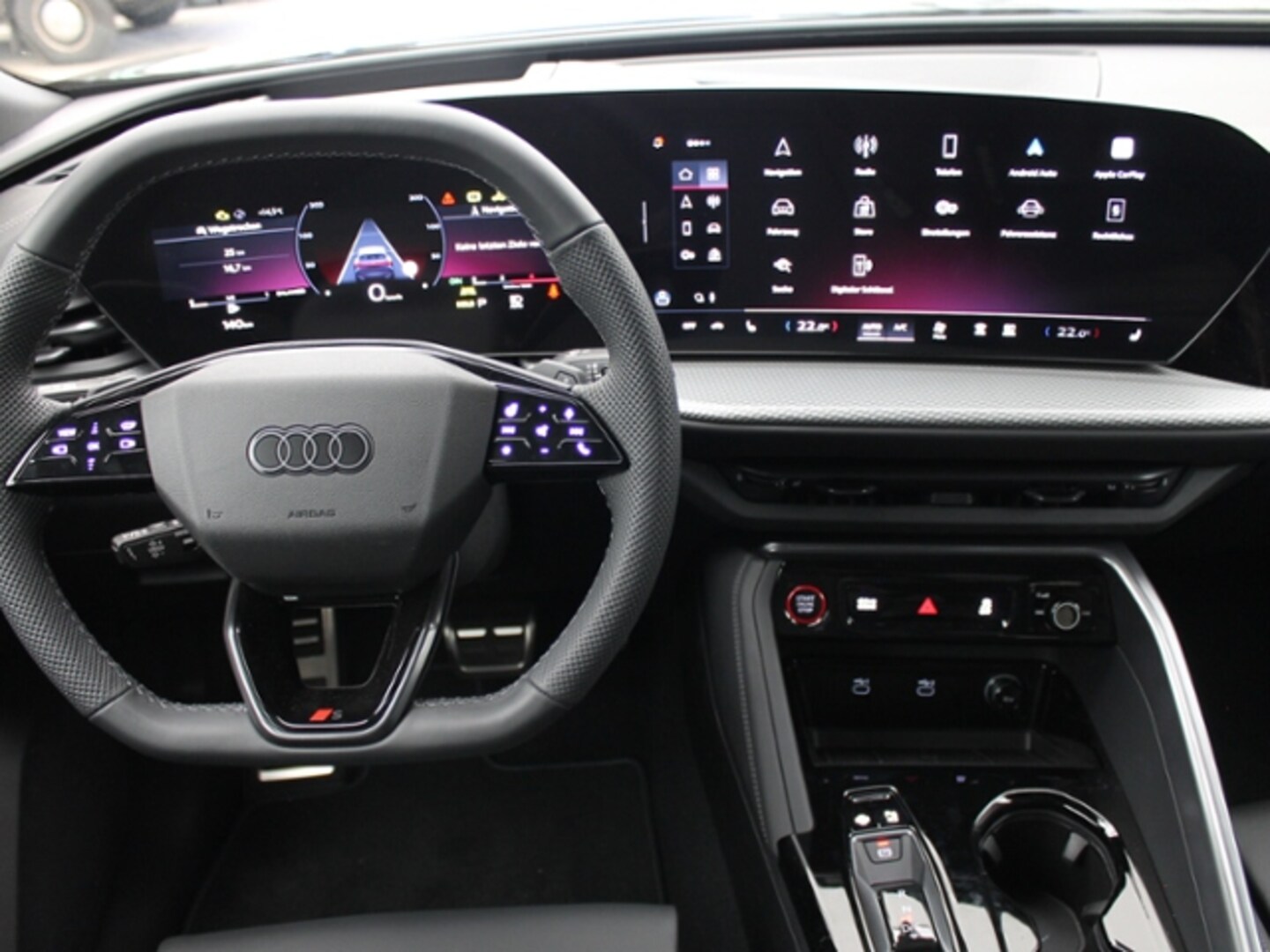 Bild über Audi Q5 Sportback TDI quattro 150 kW S tronic - für weitere Informationen kontaktieren Sie den Audi Partner