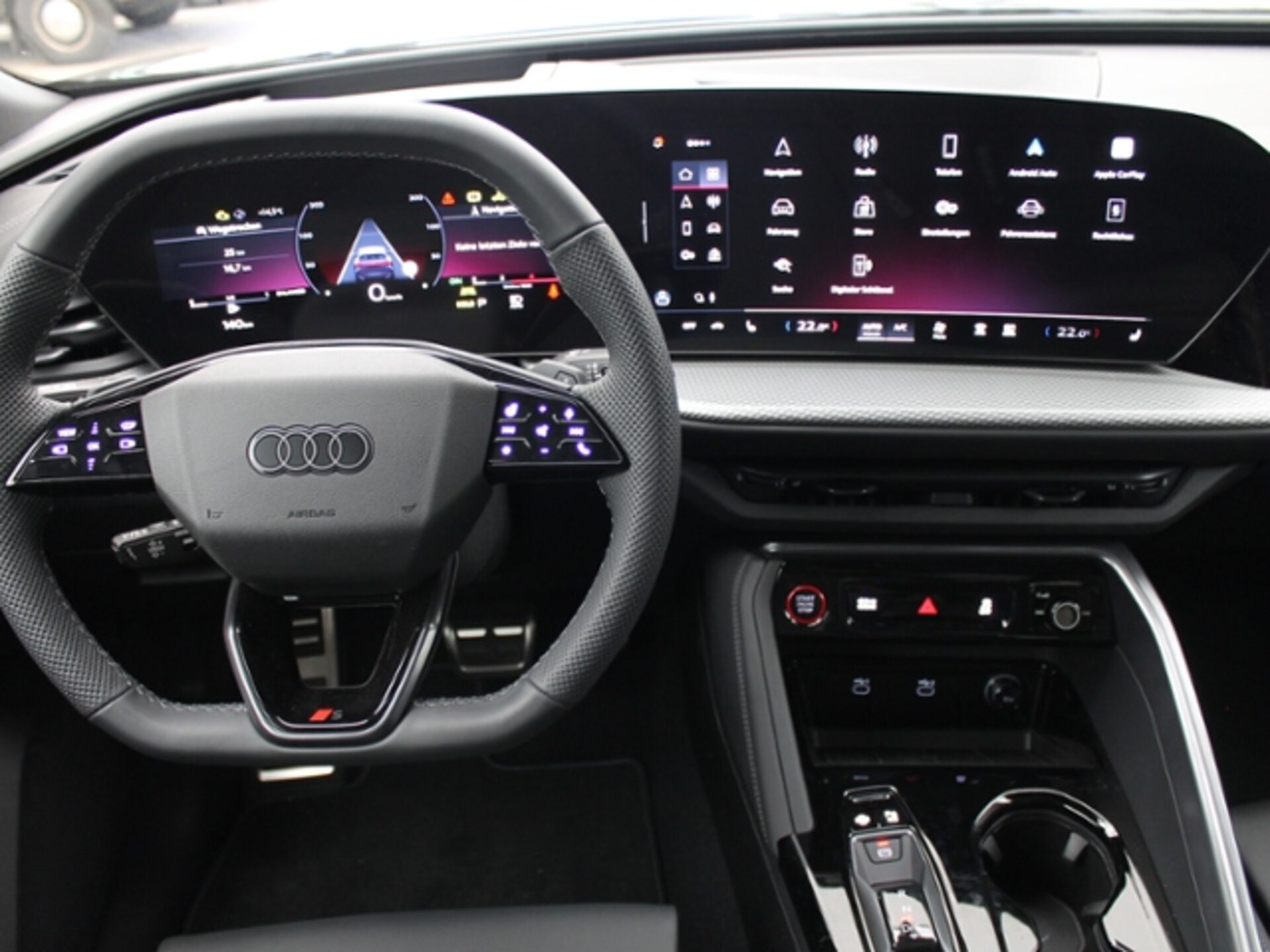 Audi Q5 Sportback edition one