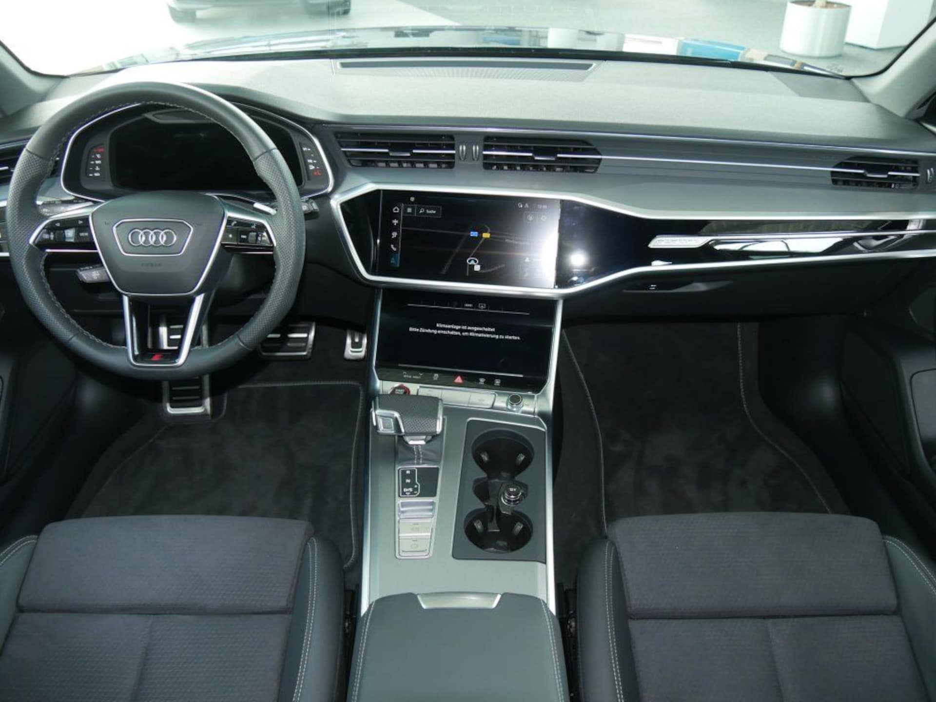 Audi S6 Avant