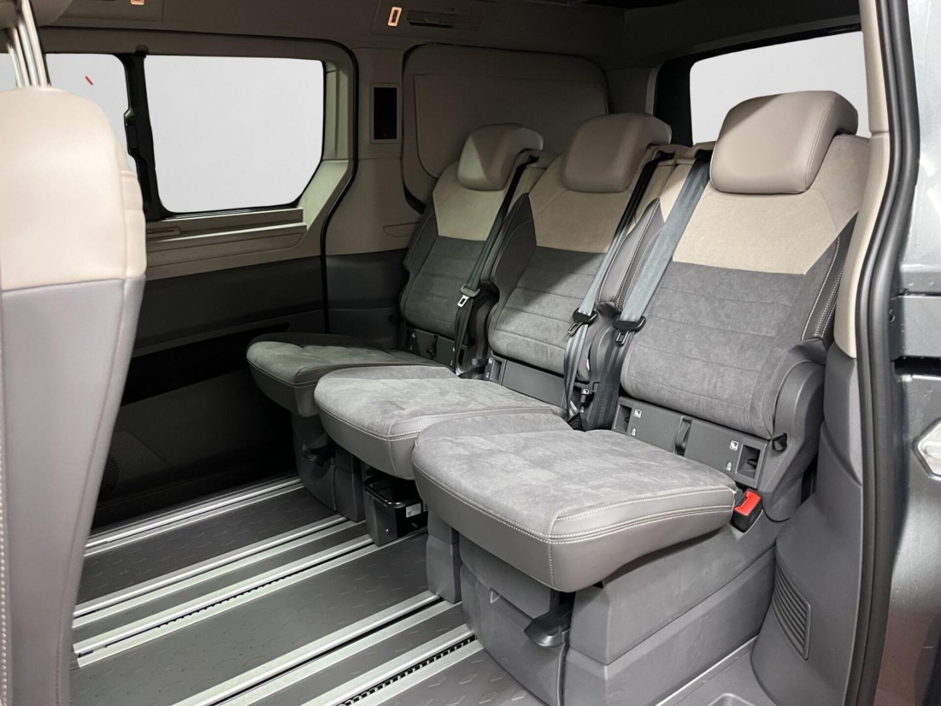 Volkswagen California Beach Camper