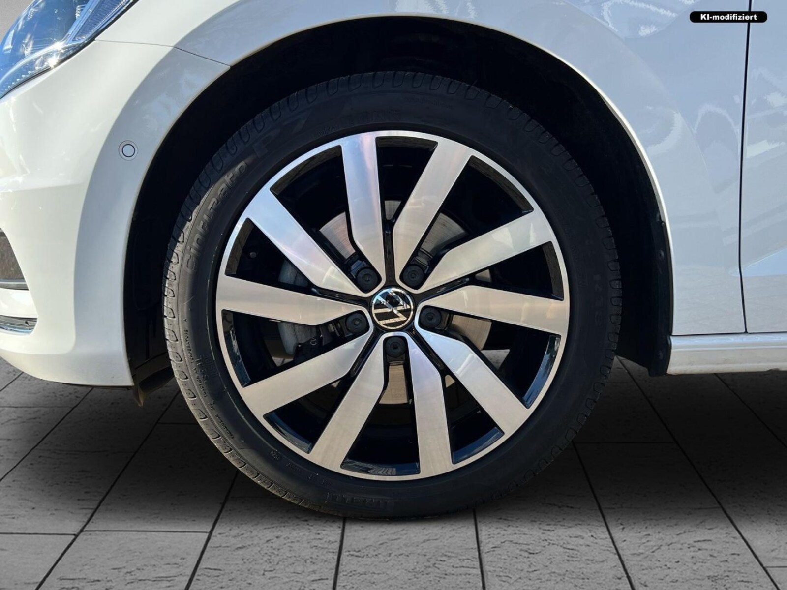 Volkswagen Touran – Bild 6