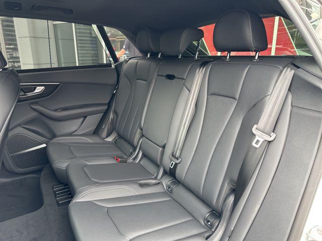 2025 Audi Q8 Premium Plus - Photo 11