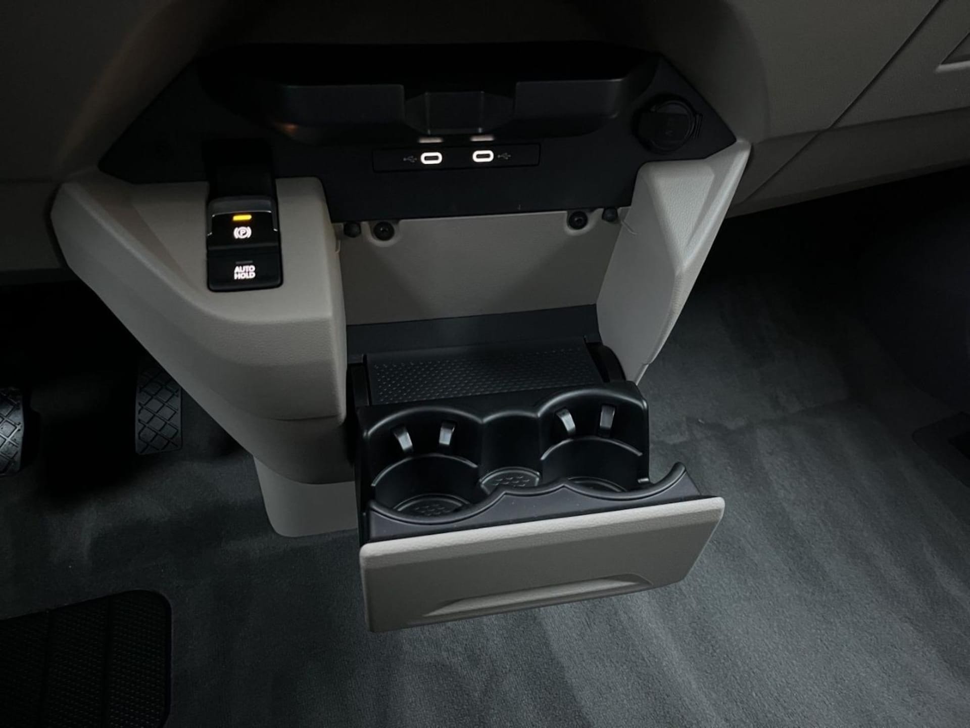 Volkswagen California Coast