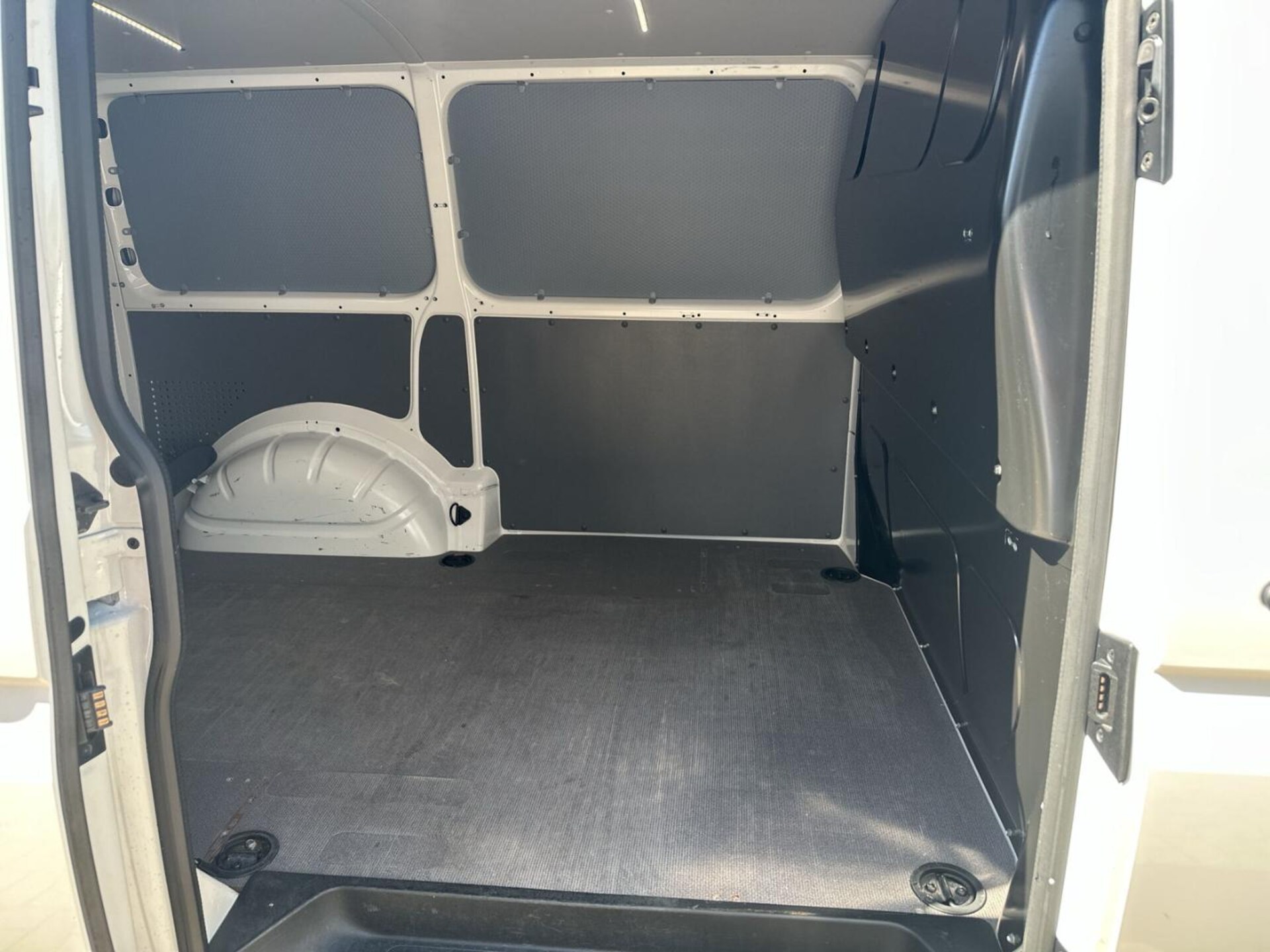 Volkswagen T6.1 Transporter Kasten kurzer Radstand