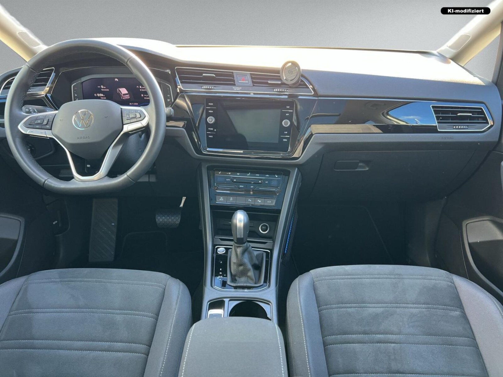 Volkswagen Touran – Bild 9