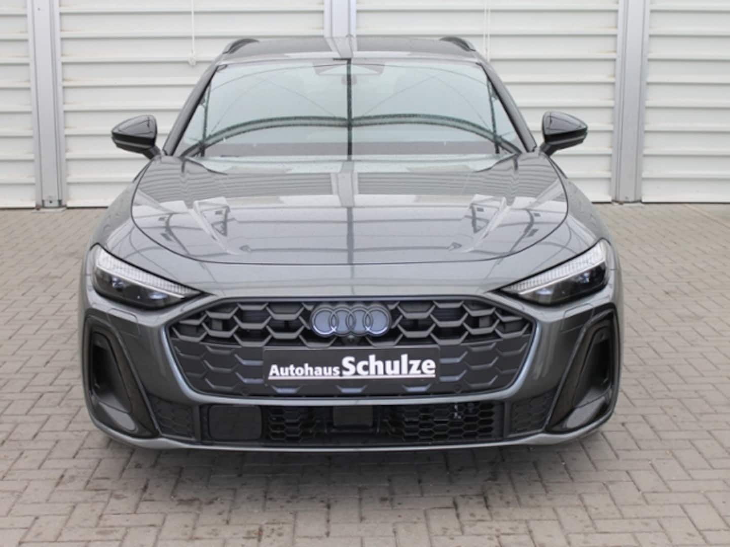 Bild über Audi A5 Avant TDI quattro 150 kW S tronic - für weitere Informationen kontaktieren Sie den Audi Partner