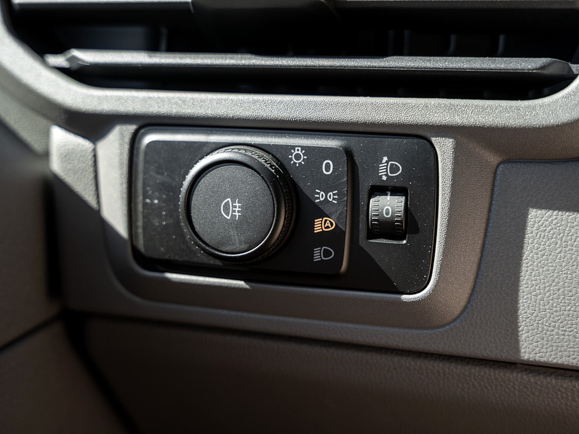 Volkswagen Transporter Kasten kurzer Radstand