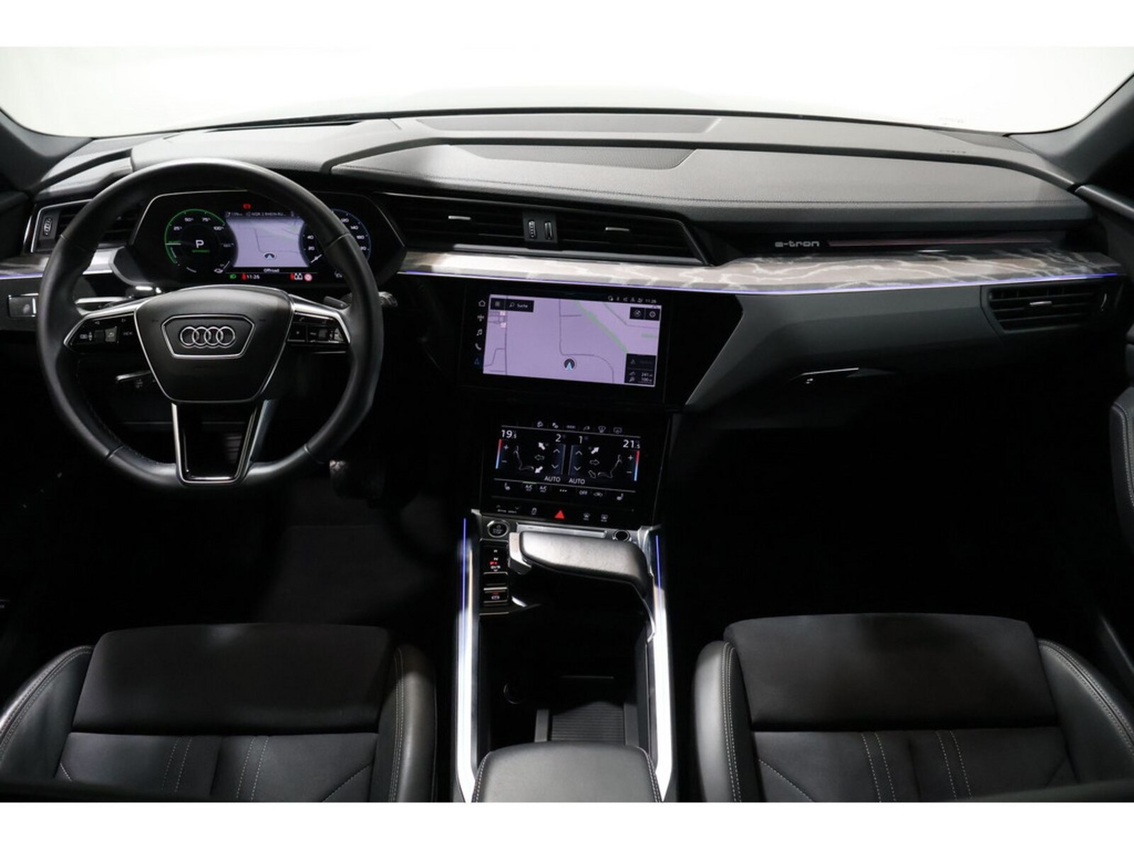 Audi Q8 e-tron – Bild 8