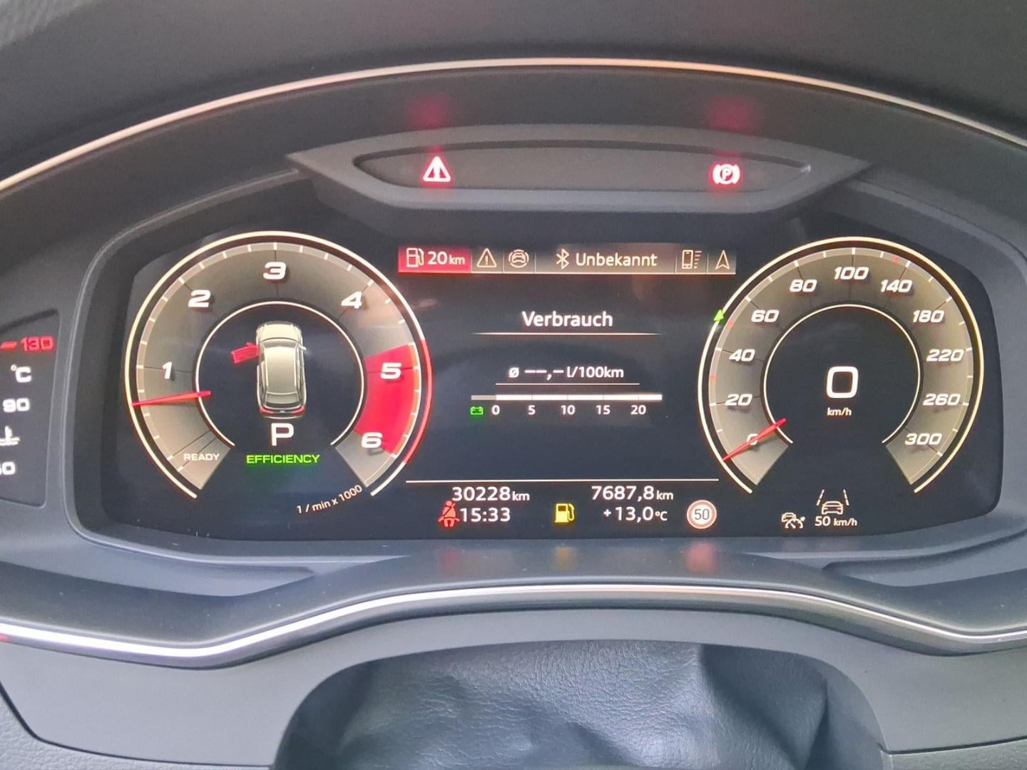 Bild über Audi S6 Avant TDI quattro tiptronic - für weitere Informationen kontaktieren Sie den Audi Partner