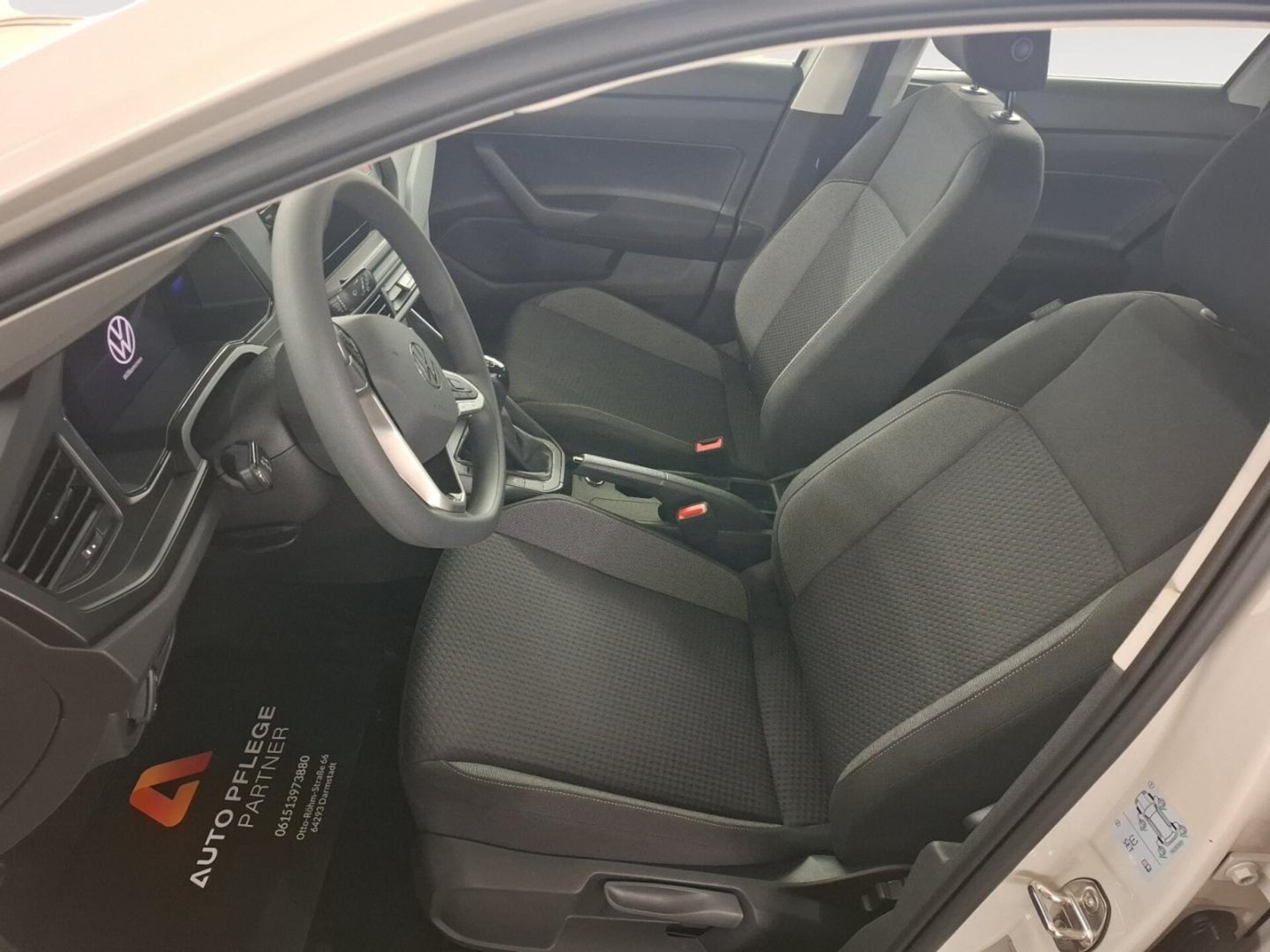 Volkswagen Polo Basis-Modell