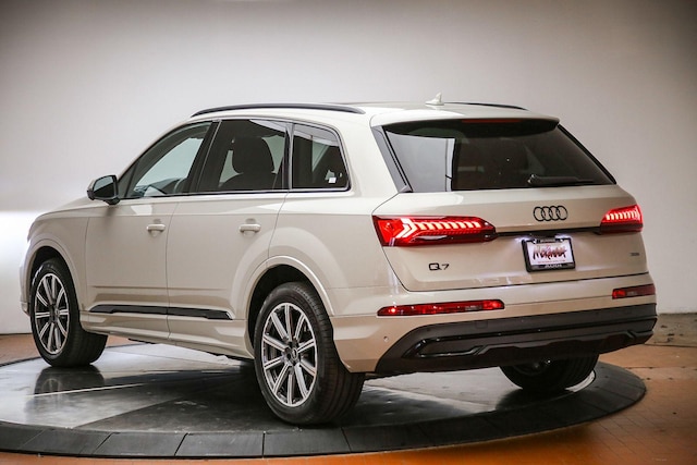 2023 Audi Q7
