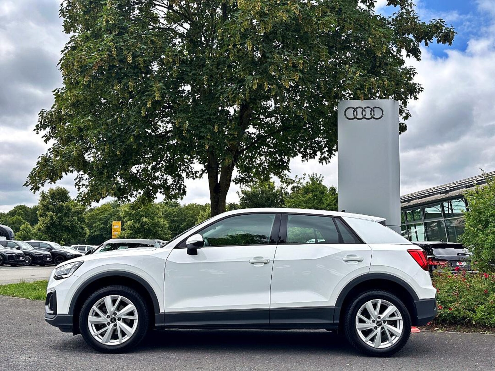 Audi Q2