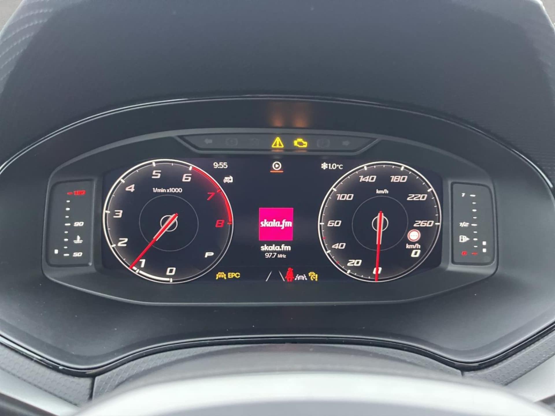 SEAT Arona FR