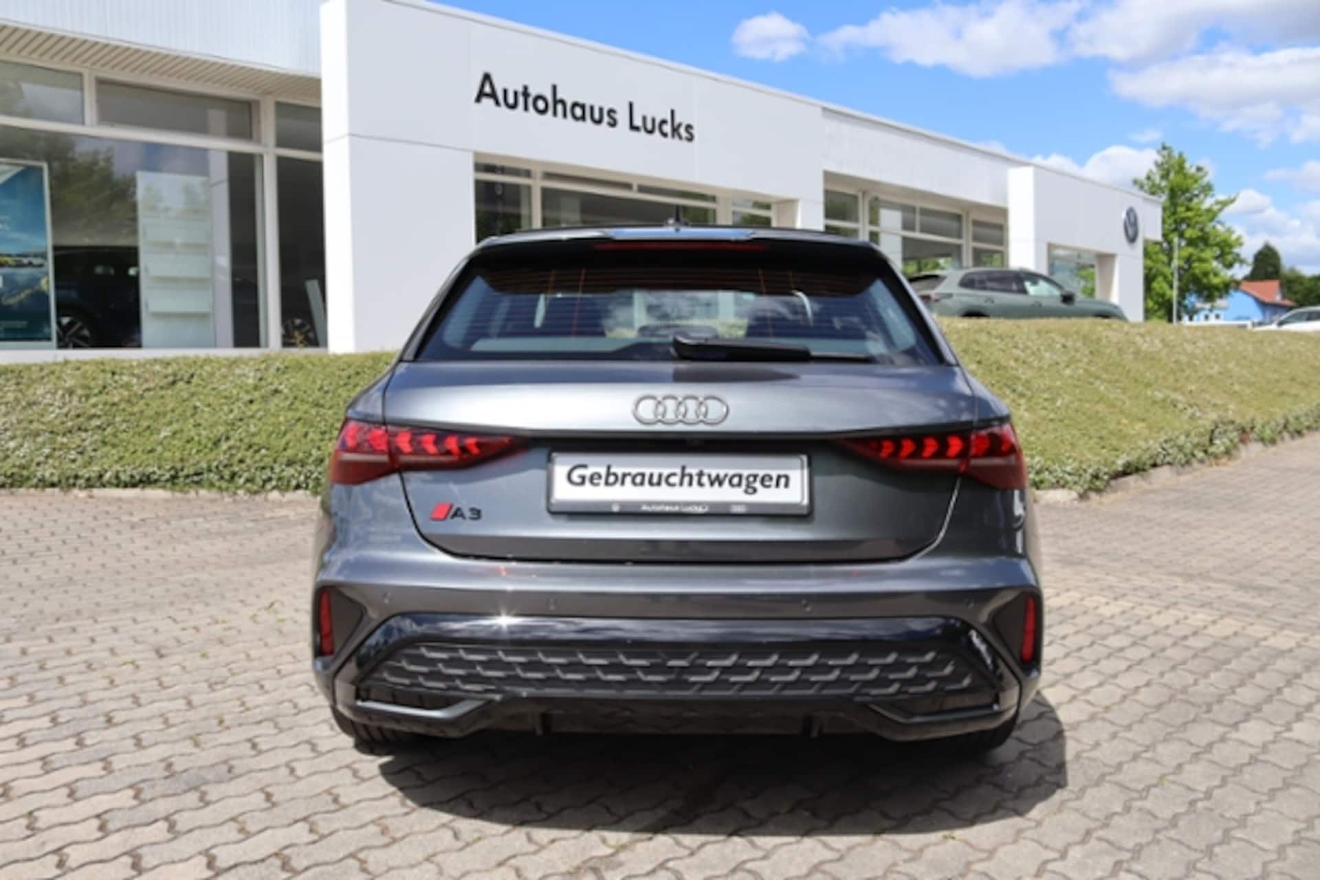 Audi A3 Sportback S line