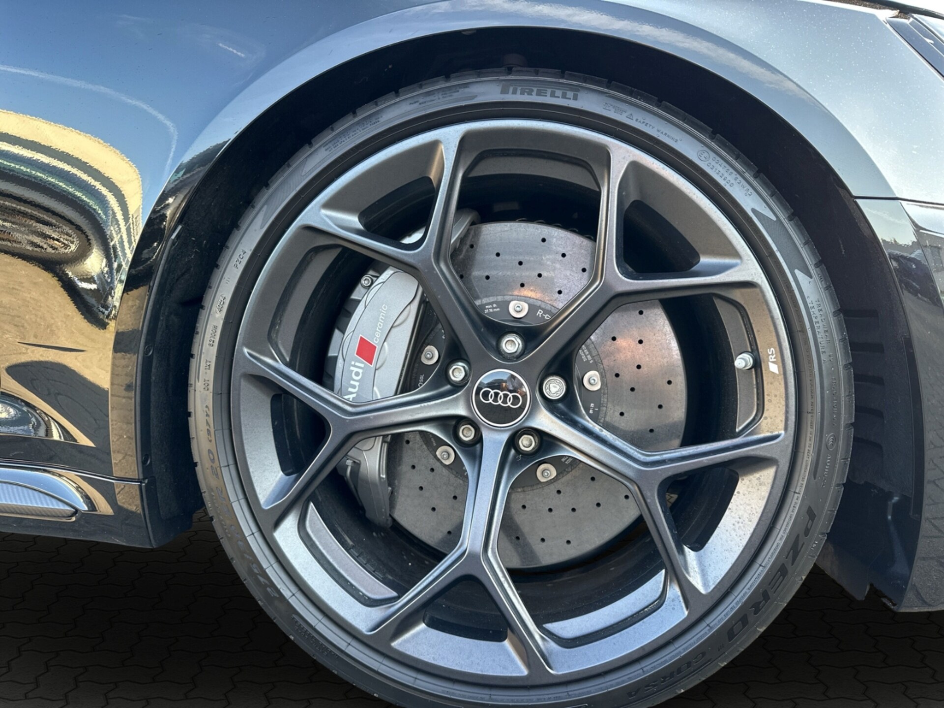 Audi RS 4 Avant