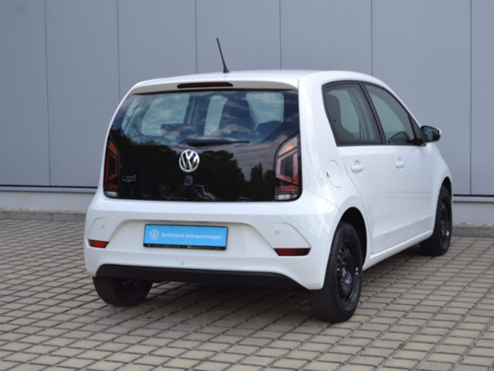 Volkswagen up! move up!