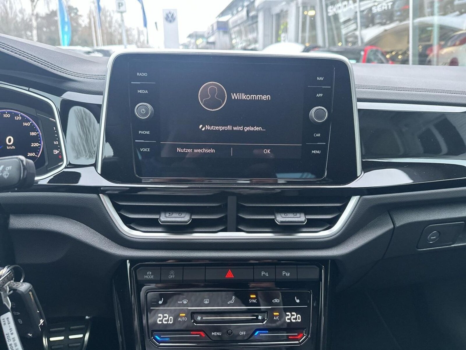 Volkswagen T-Roc Cabriolet – Bild 19