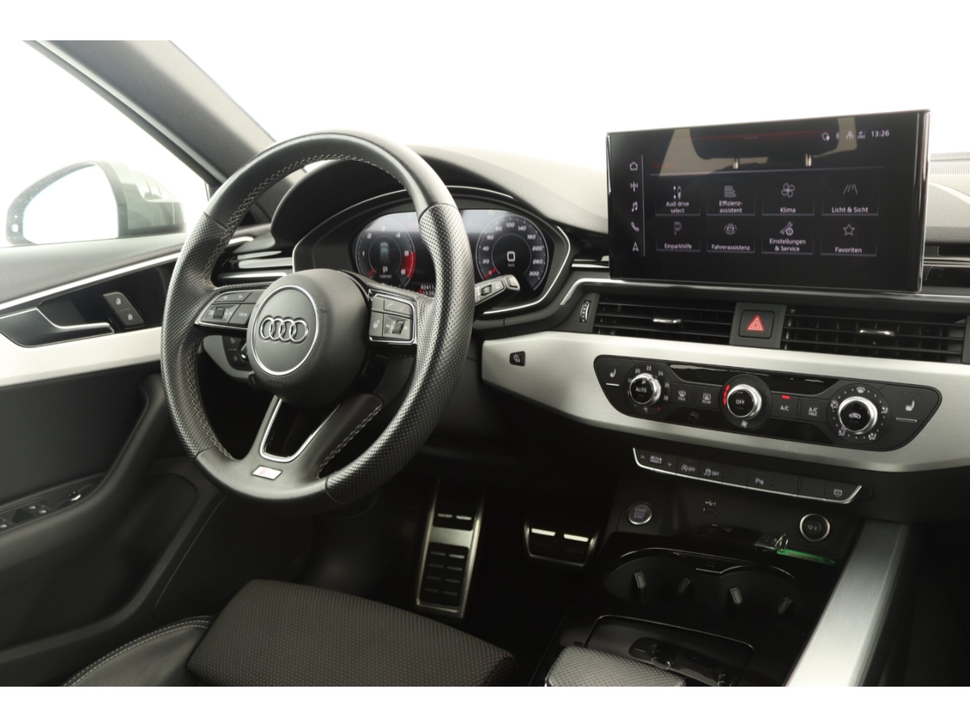 Audi A4 Avant S line