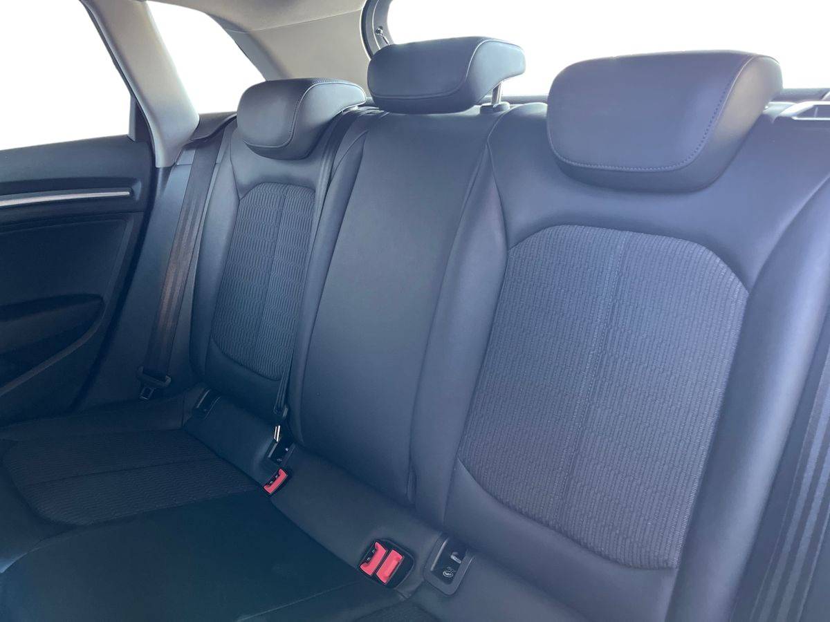 Image about Audi A3 Sportback Design 40 TFSI quattro 140 kW (190 ch) S tronic