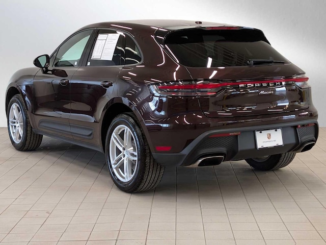 2025 Porsche Macan