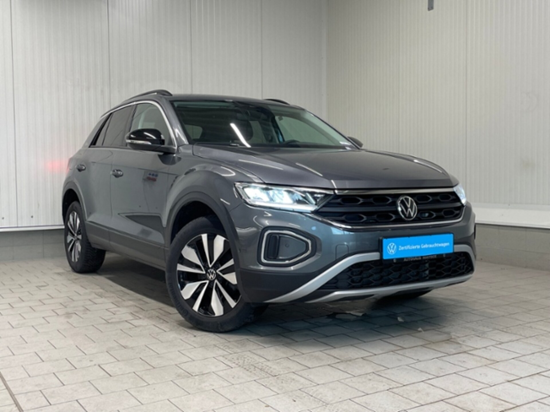 Volkswagen T-Roc Life