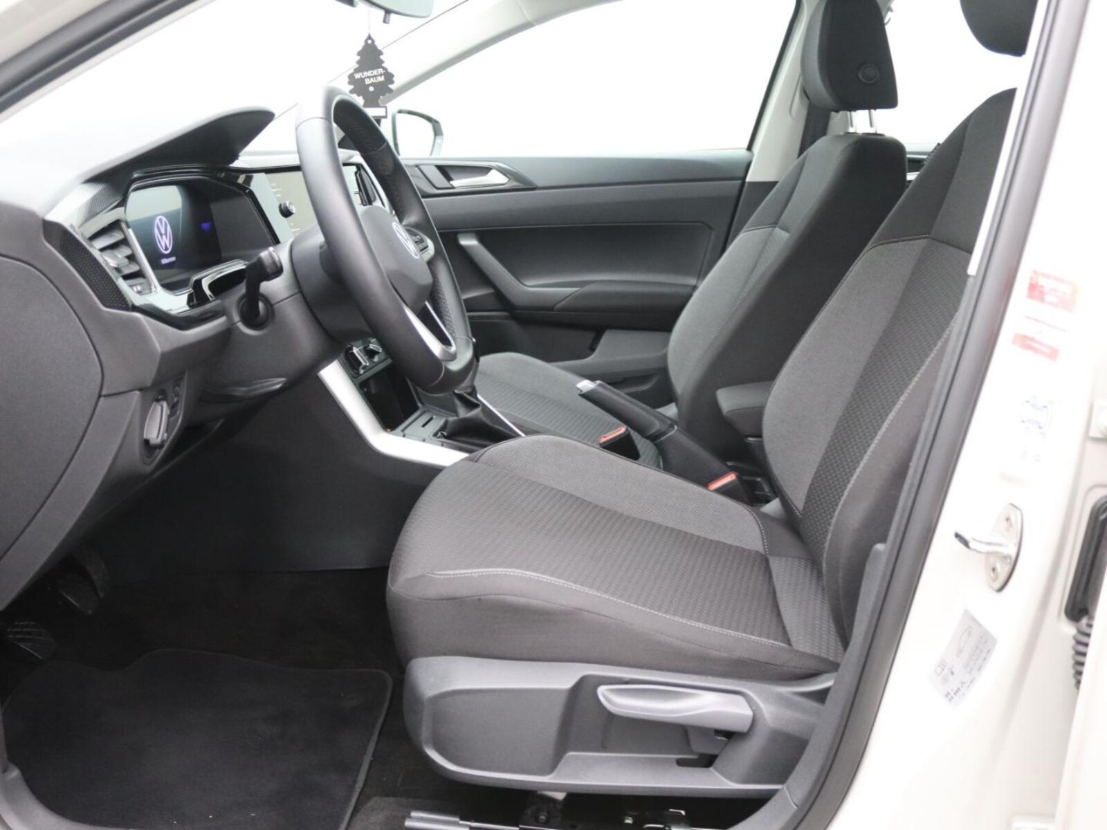 Volkswagen Polo – Bild 12