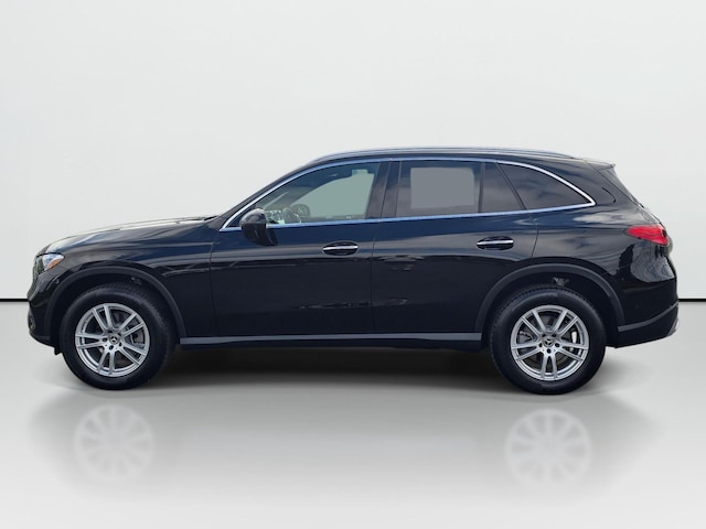 2025 Mercedes-Benz GLC 300