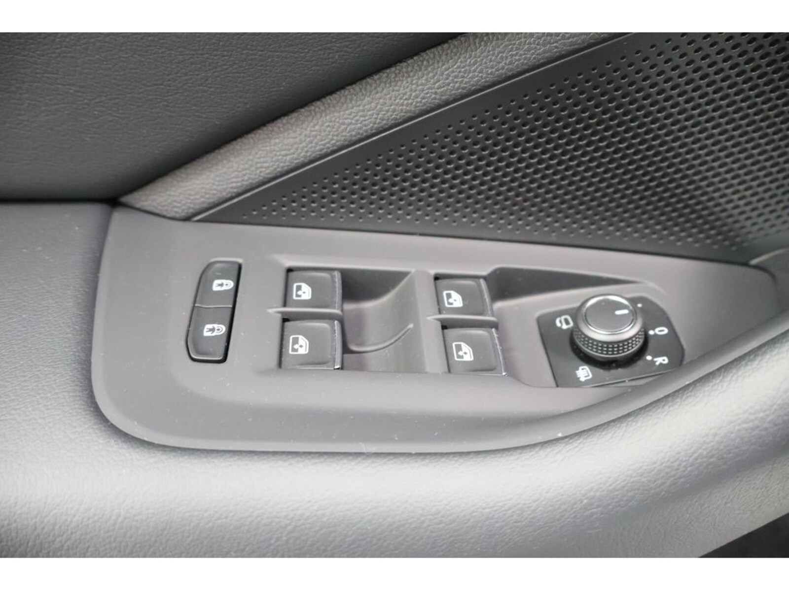Volkswagen Passat – Bild 21