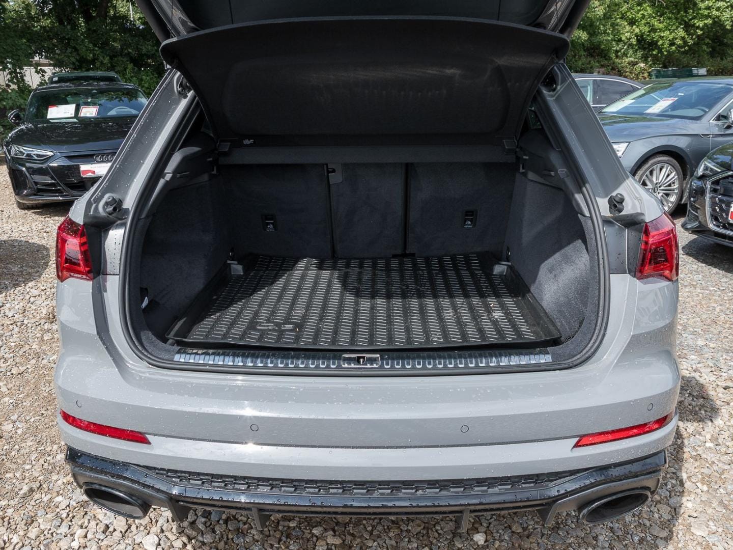 Image about Audi RS Q3 TFSI quattro S tronic