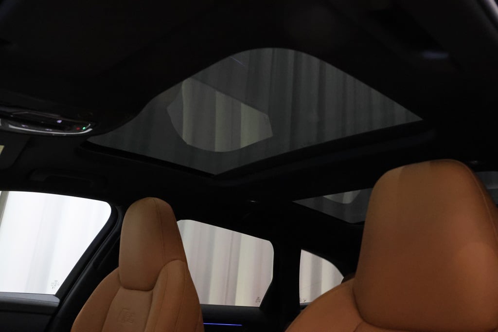 Bild som visar Audi RS 6 Avant RS 6 Avant performance 630 hk tiptronic - för mer information kontakta din Audi Partner